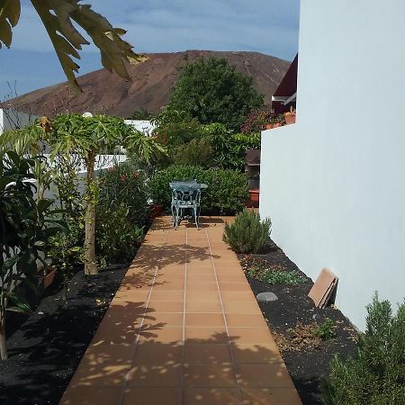 Lovely Villa Nico Playa Blanca, Hot Tub, Communal Pool Exterior foto